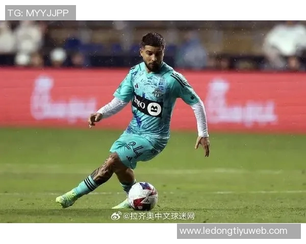 斯基拉透露因西涅愿加盟拉齐奥年薪120万欧合同至2027年 斯基拉透露因西涅愿加盟拉齐奥年薪120万欧合同至2027年