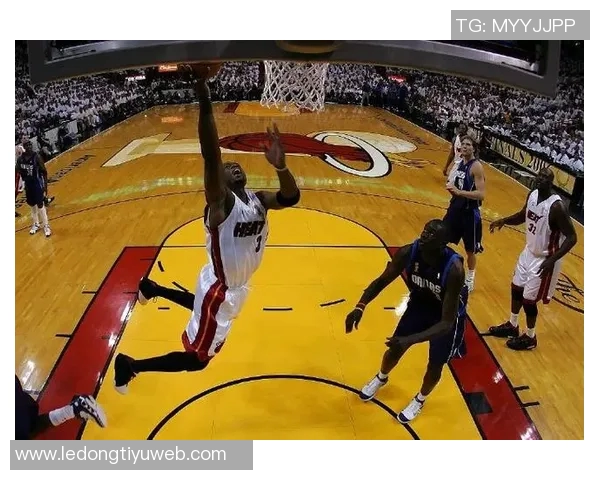 库班回忆2006总决赛称我们输给裁判而非韦德的精彩表现 库班回忆2006总决赛称我们输给裁判而非韦德的精彩表现