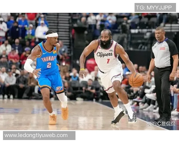 快船本赛季攻防效率失误率节奏等数据全面下滑排名联盟倒数引发球迷担忧 快船本赛季攻防效率失误率节奏等数据全面下滑排名联盟倒数引发球迷担忧