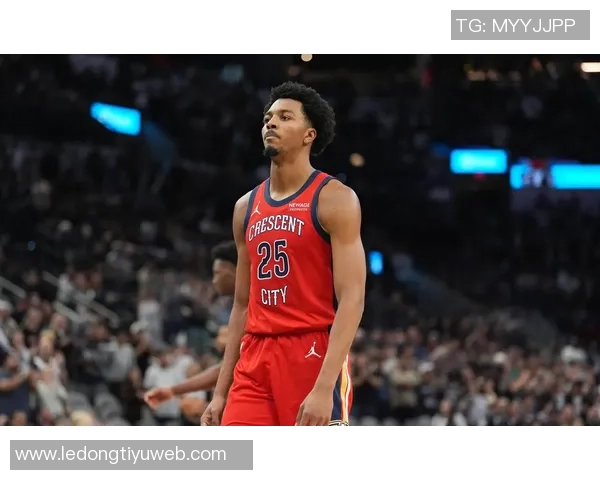 多支球队关注鹈鹕墨菲琼斯湖勇对琼斯的追求尤为迫切