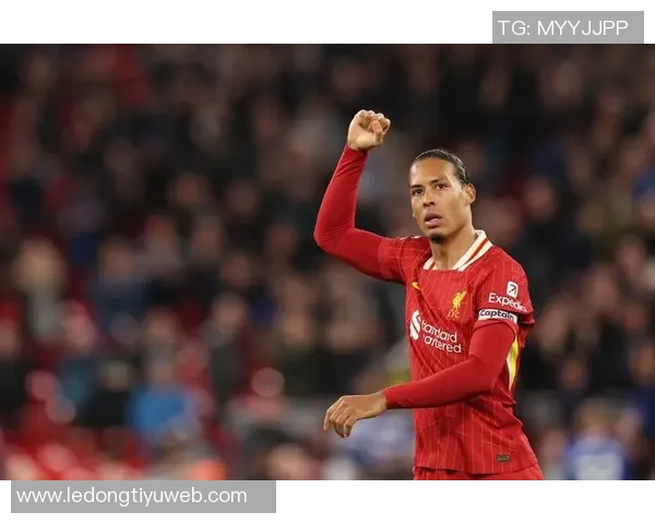 四名英超球员齐发力荷兰队历史首次同场破门创佳绩