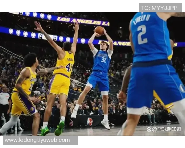 弗拉格罚球表现惊艳场均34分8篮板真实命中率高达64